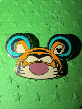 New 2024 Disneyland Hidden Mickey Winnie The Pooh Tigger Ear Hat Pin